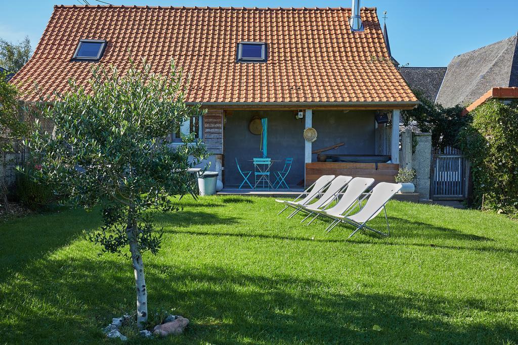 Les Gites De L'Yeres Cuverville-sur-Yeres Екстериор снимка